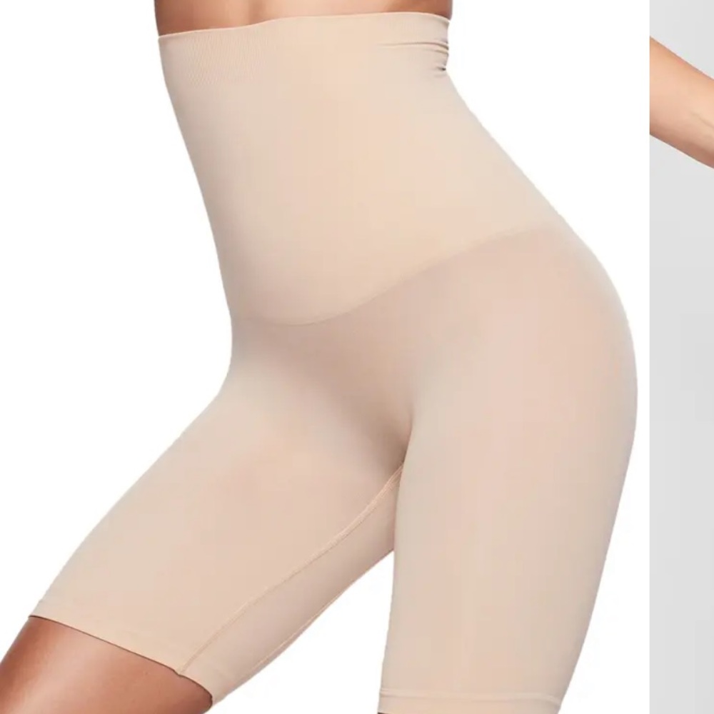 SKIMS Core Control Mid Thigh Shorts Size L/XL